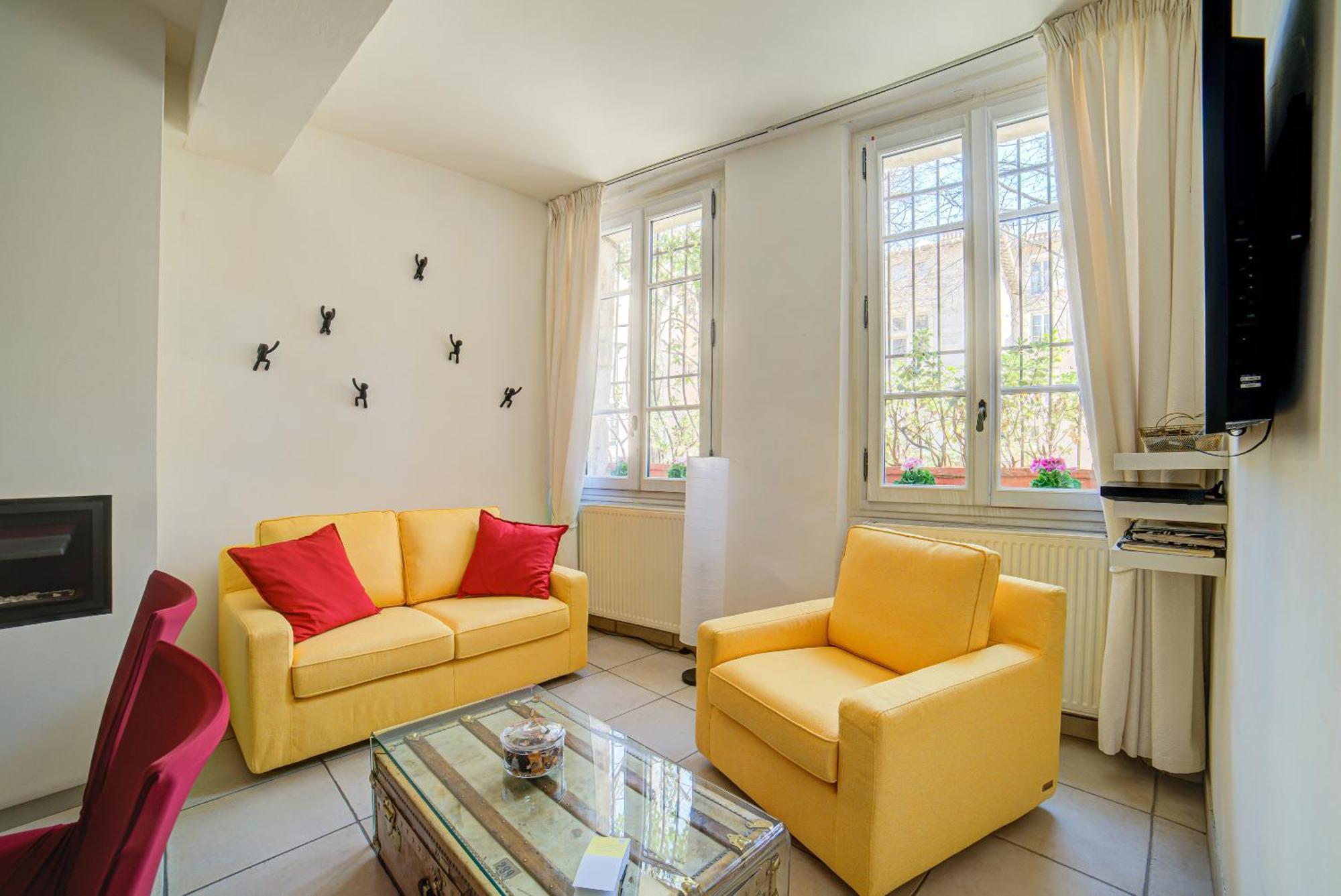 Le Limas Bed & Breakfast Avignon Eksteriør bilde